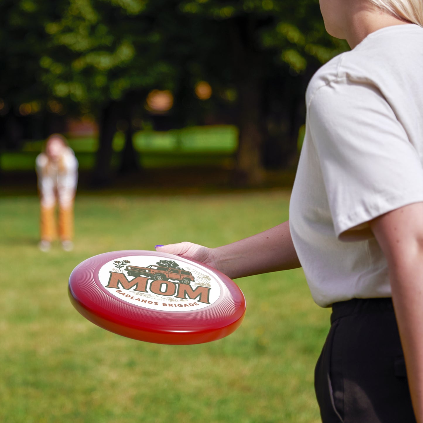 MOM's Adventure Frisbee - Perfect Gift for Outdoor Fun