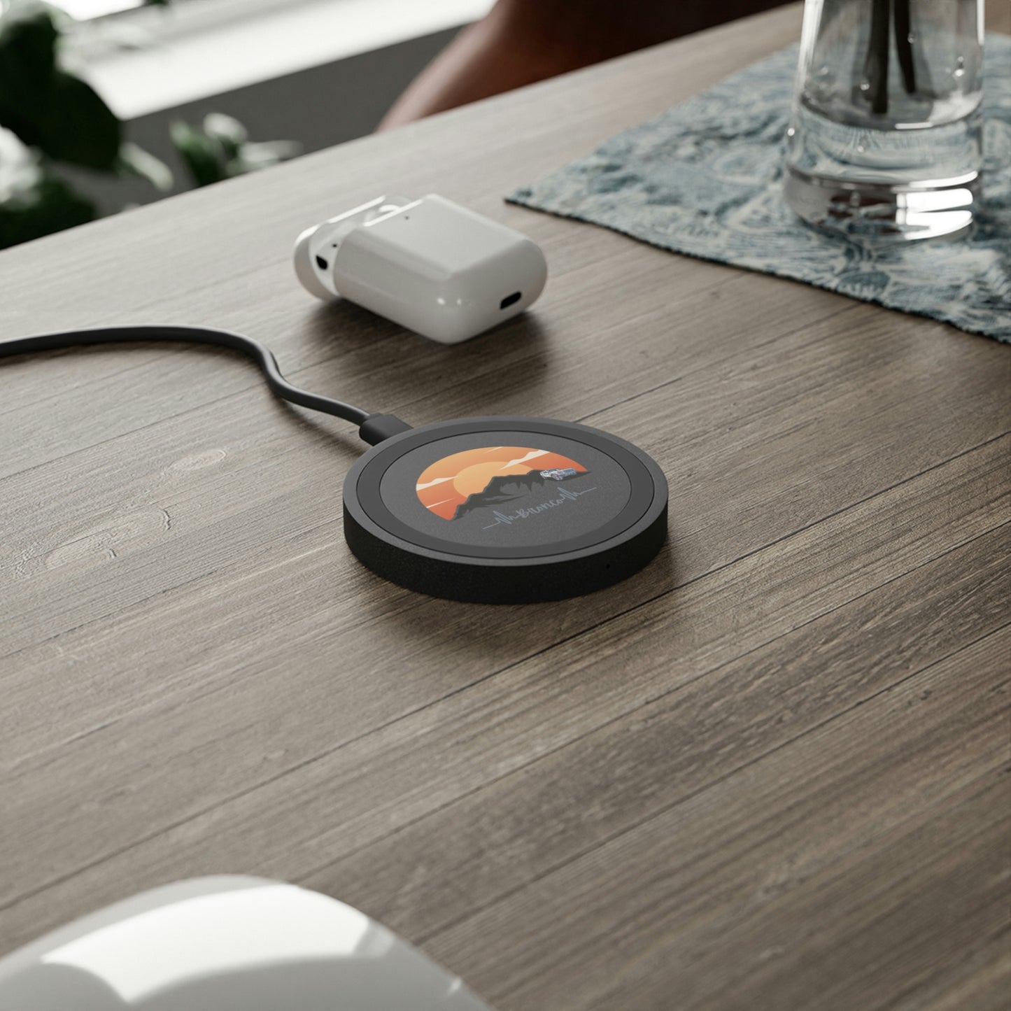 Bronco Charge - Moutainscape - Quake Wireless Charging Pad