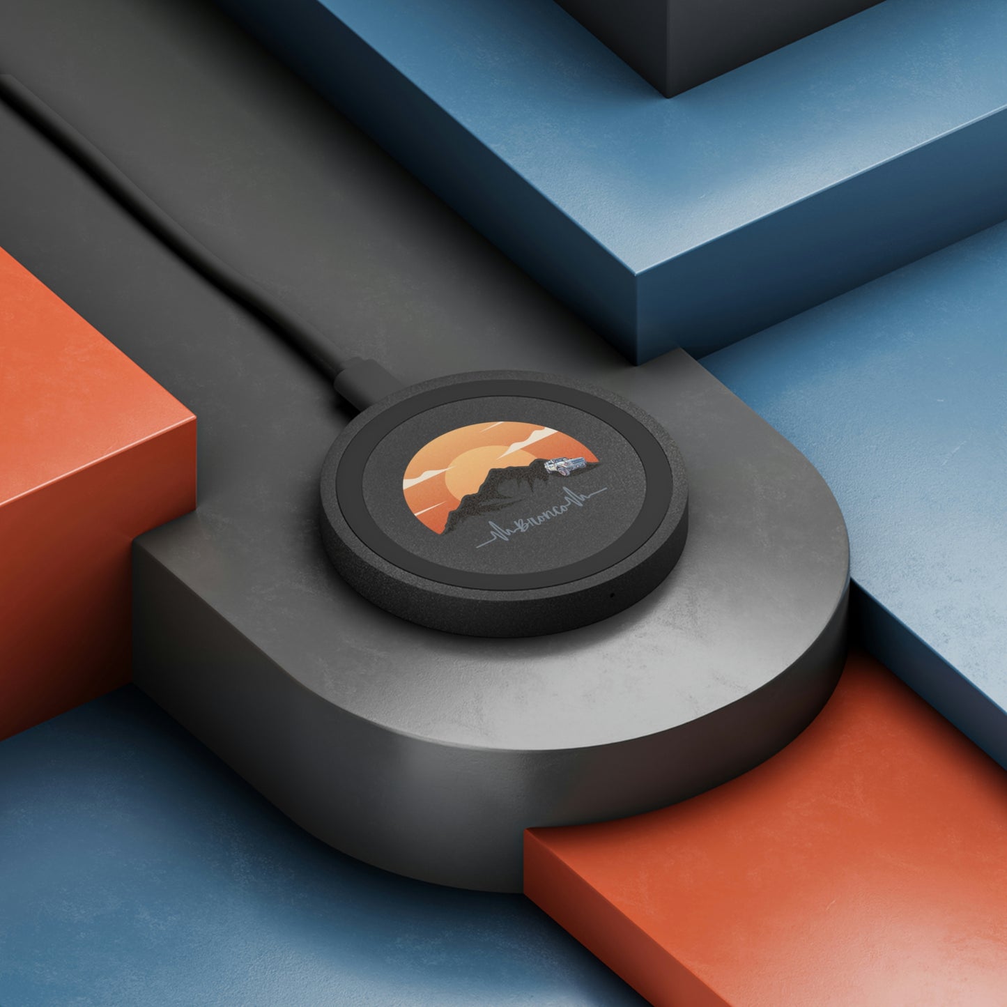 Bronco Charge - Moutainscape - Quake Wireless Charging Pad